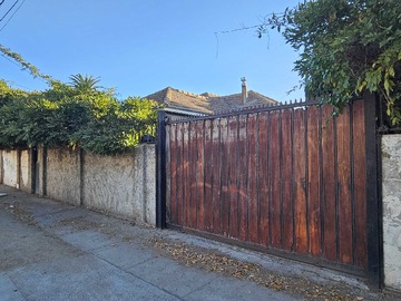 Casa en arriendo mensual en Casa con Piscina Villa Alemana (88134), Villa Alemana - 3 dormitorios, 2 baños