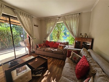 Casa en venta en Pedro Fontova, Huechuraba - 5 dormitorios, 5 baños