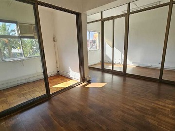Oficina en venta en Ubicación estratégica, a solo pasos del Metro (159956), Providencia - 7 dormitorios, 3 baños