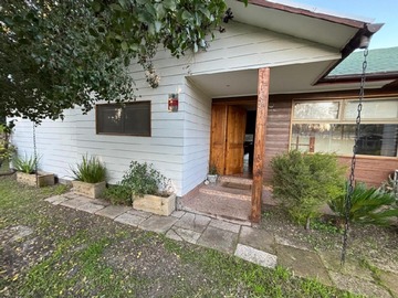 Parcela en venta en Camino la palma al costado de ruta 78, Talagante - 4 dormitorios, 3 baños