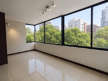 Oficina en arriendo mensual en M. Tobalaba, Las Condes - 3 dormitorios, 3 baños