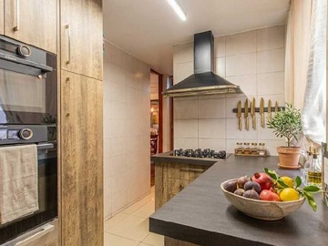 Casa en venta en Diseñada para Compartir y Disfrutar | La Reina (177830), La Reina - 5 dormitorios, 4 baños