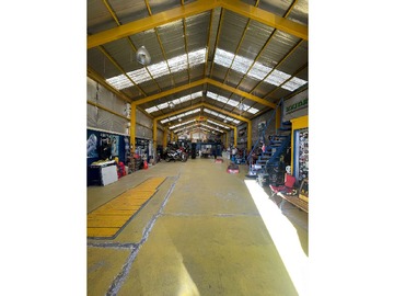 Bodega en venta en mardones con españa, Punta Arenas - 8 dormitorios, 3 baños