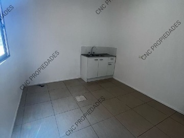 Local Comercial en arriendo mensual en Vicuña Mackenna 1819, Calama - 6 dormitorios, 2 baños