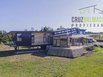 Casa en venta en Colonos del Lago Llanquihue, Puerto Varas - 5 dormitorios, 4 baños