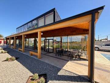 Arriendo Mensual / Local Comercial / Puerto Varas
