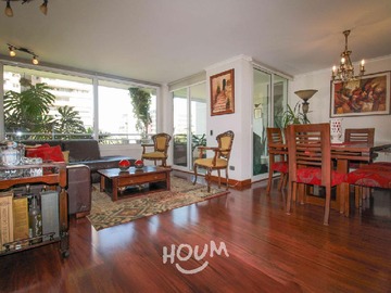 Departamento en venta en Avenida Presidente Kennedy, Las Condes - 3 dormitorios, 3 baños