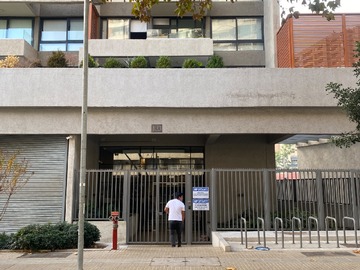 Departamento en arriendo mensual en La Virgen 133, Recoleta, Región Metropolitana de Santiago 8420000, Chile, Recoleta - 1 dormitorio, 1 baño