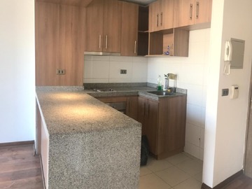 Departamento en arriendo mensual en Amunátegui 890, Santiago, Región Metropolitana de Santiago 8320000, Chile, Santiago - 1 dormitorio, 1 baño