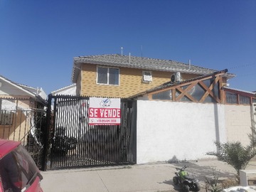 Casa en venta en Vivienda Luminosa Ideal para Familias (174384), Lampa - 3 dormitorios, 3 baños