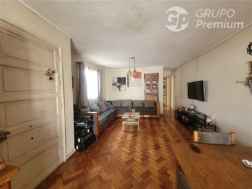 Casa en venta en Departamental con Gran Avenida, San Miguel - 3 dormitorios, 2 baños