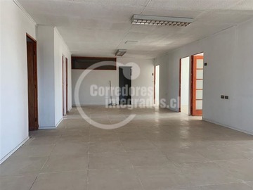 Oficina en arriendo mensual en Libertador Bernardo O'Higgins / Las Hortencias, Talagante - 7 dormitorios, 2 baños