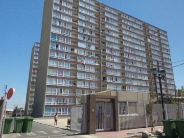 Departamento en arriendo mensual en Salas / Vespucio, La Cisterna - 3 dormitorios, 1 baño