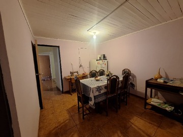 Casa en venta en Gral. San Martín, La Pintana - 4 dormitorios, 1 baño