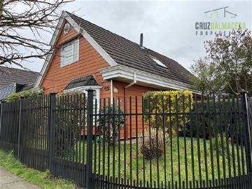 Casa en arriendo mensual en Valle Volcanes, Puerto Montt - 4 dormitorios, 3 baños