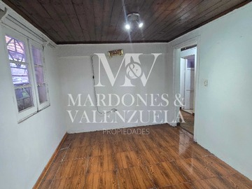 Casa en venta en Casa para remodelar, San Joaquín (173810), San Joaquín - 6 dormitorios, 2 baños
