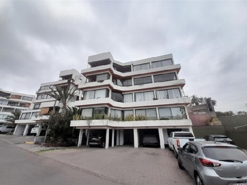 Departamento en venta en Av. Costanera 3524, Iquique - 3 dormitorios, 2 baños