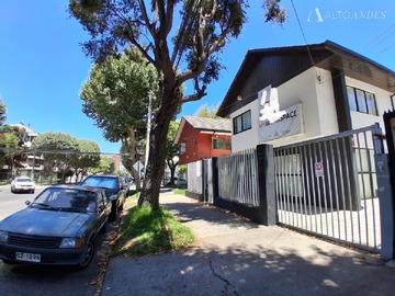 Local Comercial en arriendo mensual en 5 oriente, Viña del Mar - 4 dormitorios, 2 baños