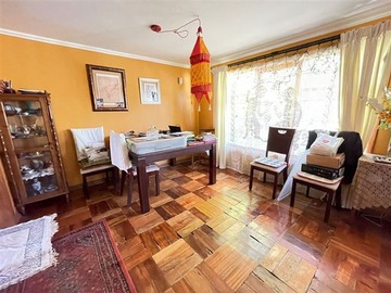 Casa en venta en Casa en venta de 5 dorm. En talca, Talca - 5 dormitorios, 4 baños