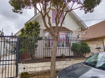 Casa en venta en Los pinos, Quilpué - 3 dormitorios, 2 baños