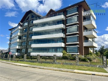 Departamento en venta en Edificio Mirador, Puerto Varas - 4 dormitorios, 5 baños