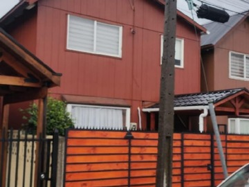 Casa en venta en Valdivia, Valdivia - 4 dormitorios, 2 baños