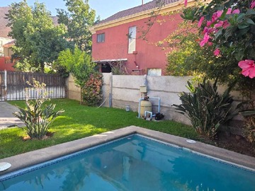 Casa en venta en Casa condominio 328 m2 piscina gran patio (170358), Pudahuel - 4 dormitorios, 3 baños