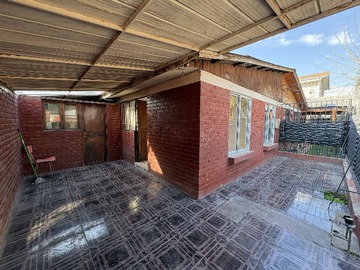 Casa en arriendo mensual en Casa Remodelada 3dorm 1baño Metro las Parcelas Maipu - 3 dormitorios, 1 baño