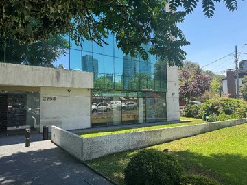 Oficina en venta en Al lado de la Costanera (77464), Providencia - 2 baños