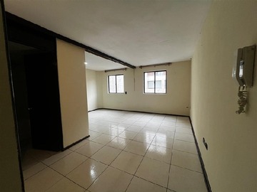 Departamento en arriendo mensual en Metro bellas Artes, entre Monjitas y Santo Domingo, Santiago - 1 dormitorio, 1 baño
