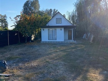 Casa en venta en Villa Los Marcos, Curicó - 2 dormitorios, 1 baño