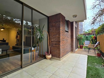 Departamento en venta en 3 D / 2 B en 1er piso con 16m2 de patio. (177455), Ñuñoa - 3 dormitorios, 2 baños