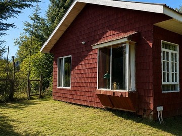 Casa en venta en Cruce navarro, Puerto Varas - 3 dormitorios, 1 baño
