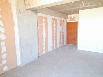 Oficina en venta en Sector Tuqui, Avenida Peñafiel, Piso 5, Ovalle - 1 dormitorio, 1 baño