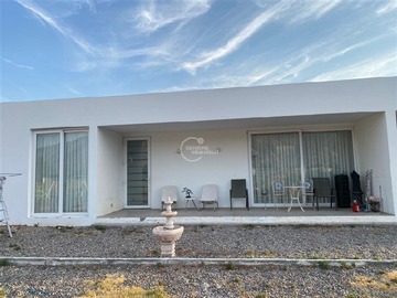 Parcela en venta en Las Violetas Condominio La Martina II, Padre Hurtado - 3 dormitorios, 3 baños