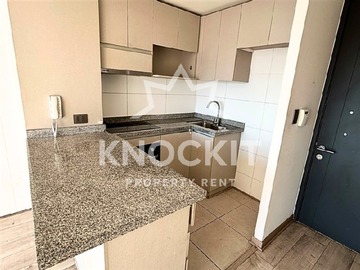 Departamento en arriendo mensual en Avenida Einstein 568, Recoleta - 2 dormitorios, 2 baños