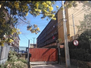Departamento en arriendo mensual en Excelente Departamento en Arriendo Rebajado - 3 dormitorios, 1 baño