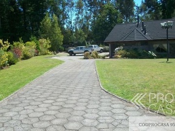 Casa en arriendo mensual en - - -, Villarrica - 5 dormitorios, 3 baños