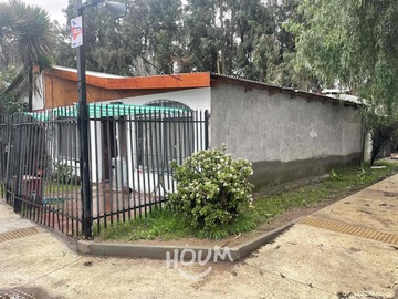 Casa en venta en Tolpan, Puente Alto - 4 dormitorios, 3 baños