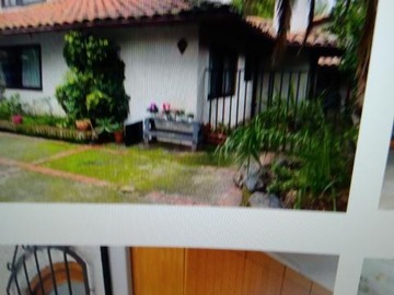 Casa en venta en Jardin de la dehesa - el monasterio, Lo Barnechea - 3 dormitorios, 2 baños