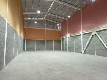 Arriendo Mensual / Bodega / Cerrillos