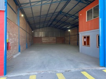 Arriendo Mensual / Bodega / Colina