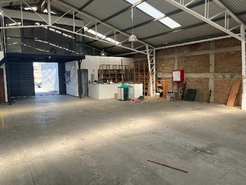 Arriendo Mensual / Bodega / Independencia