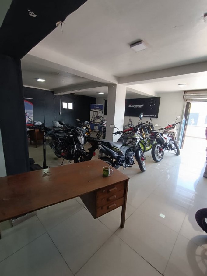 Parte de la de la sala de ventas