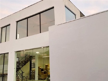 Arriendo Mensual / Bodega / La Cisterna
