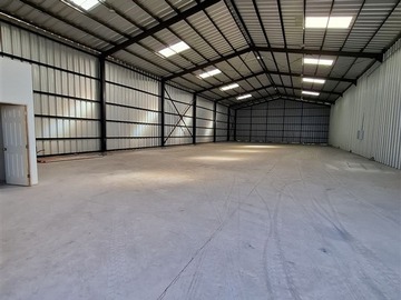 Arriendo Mensual / Bodega / Lampa