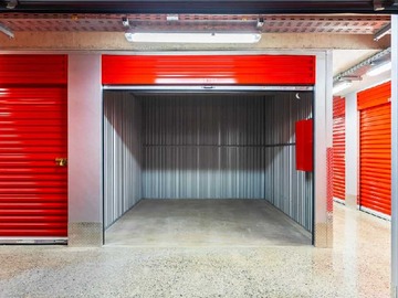 Arriendo Mensual / Bodega / Las Condes