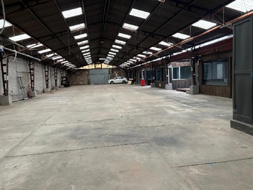 Arriendo Mensual / Bodega / Providencia
