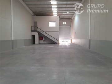 Arriendo Mensual / Bodega / Quilicura