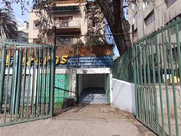 Arriendo Mensual / Bodega / Recoleta